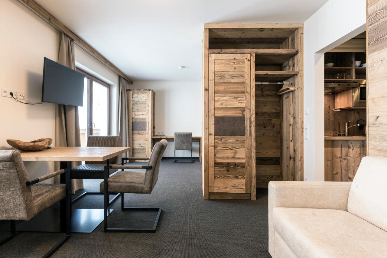 Das Glemm Hotel Saalbach-Hinterglemm Rum bild