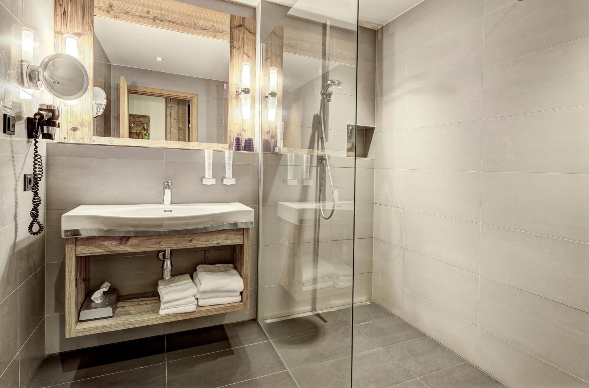 Das Glemm Hotel Saalbach-Hinterglemm Rum bild